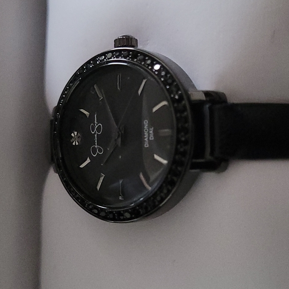 💕NWT Jessica Simpson Gunmetal Genuine Diamond Dial w/Black Strap Watch💕 - Picture 6 of 10